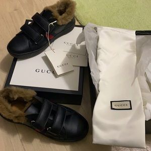 Kids Gucci Fur Lined leather sneakers